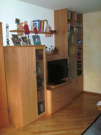 Wohnzimmerschränke, Kernbuche, lackiert